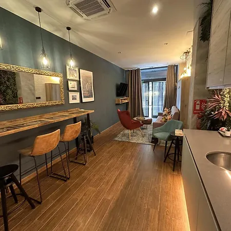 Magnifica Vivienda A Estrenar Junto A Plaza Espana Valencia